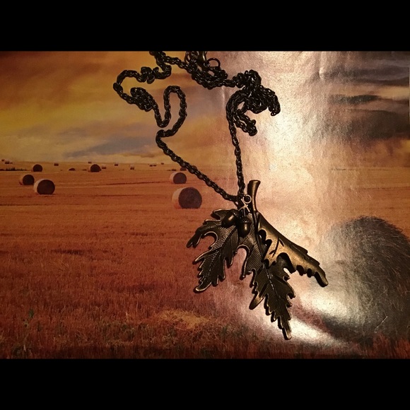 Bronze fall autumn leaf acorns necklace pendant handmade Thanksgiving - Picture 3 of 13